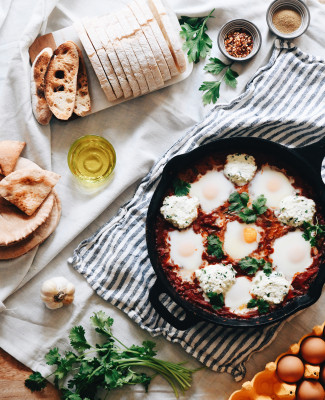 how to fry an egg in a cast iron skillet